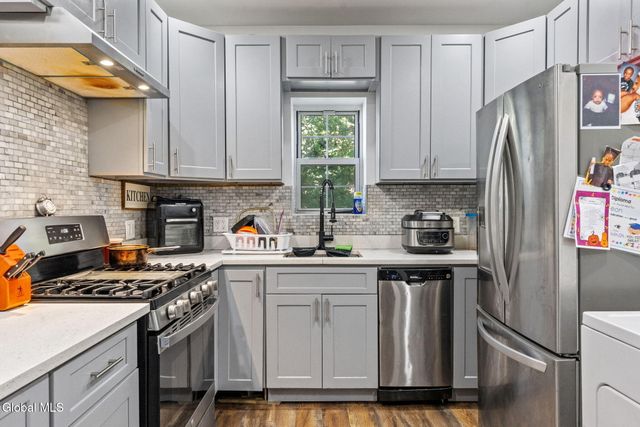 169 Hoosick Street, Troy, NY 12180