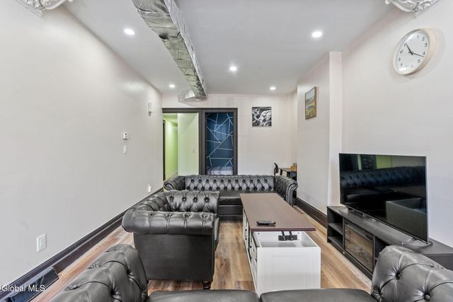 169 Hoosick Street, Troy, NY 12180