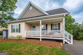 42 Camp Drive, Dahlonega, GA 30533