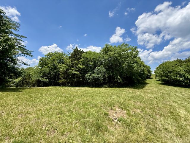 40 Mahan Lane, Elmwood, TN 38560