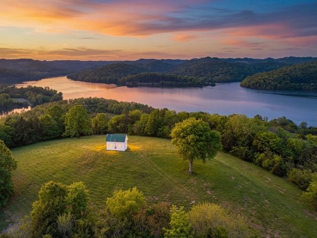 40 Mahan Lane, Elmwood, TN 38560