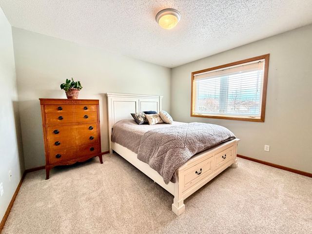 4408 3rd Street S, Moorhead, MN 56560