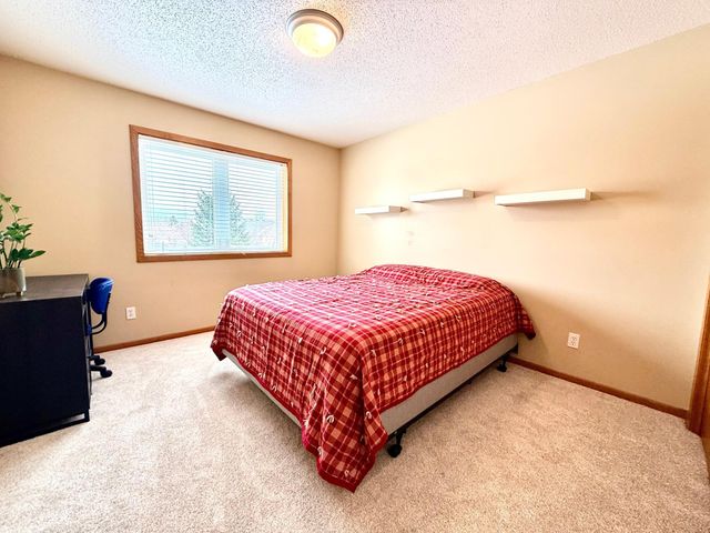 4408 3rd Street S, Moorhead, MN 56560