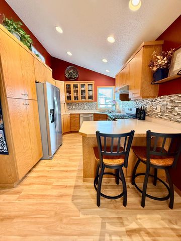 4408 3rd Street S, Moorhead, MN 56560