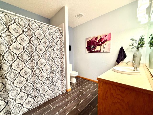 4408 3rd Street S, Moorhead, MN 56560