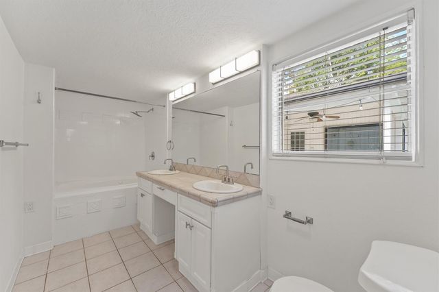 4414 Gardendale Drive, Houston, TX 77092