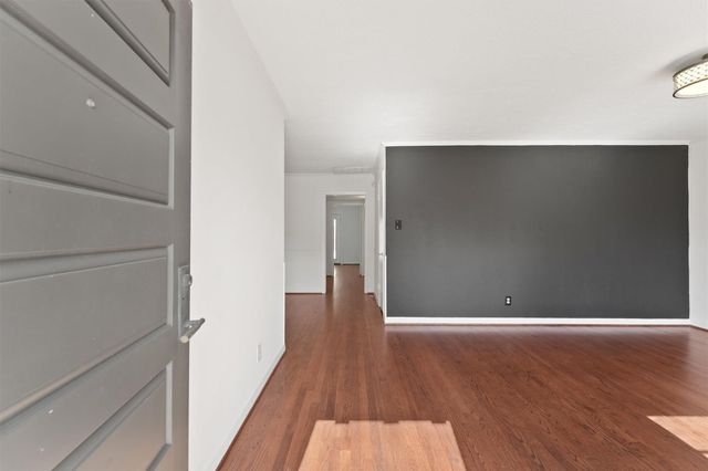 4414 Gardendale Drive, Houston, TX 77092