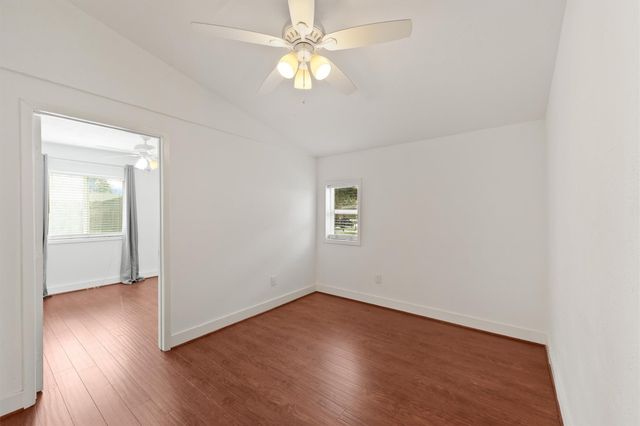 4414 Gardendale Drive, Houston, TX 77092