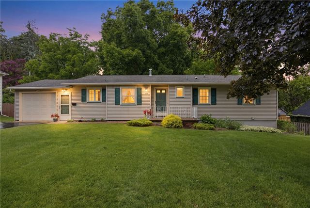 435 Whipple Lane, Irondequoit, NY 14622