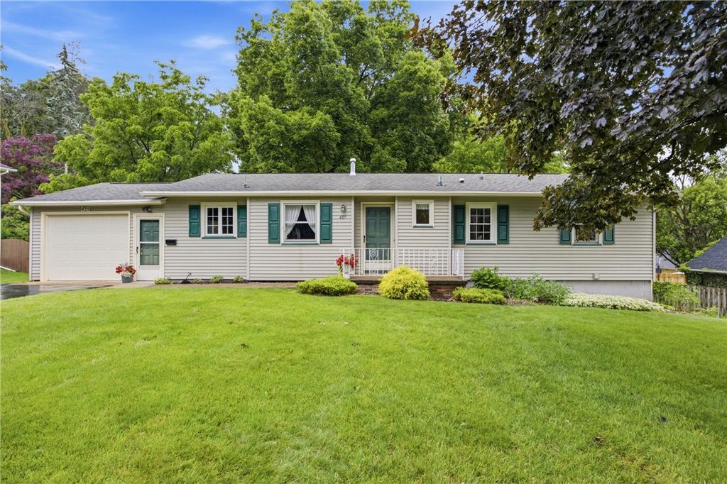 435 Whipple Lane, Irondequoit, NY 14622