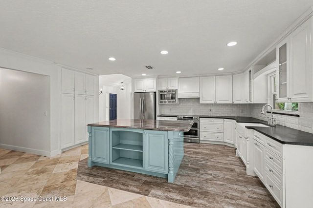 115 11th Avenue, Indialantic, FL 32903
