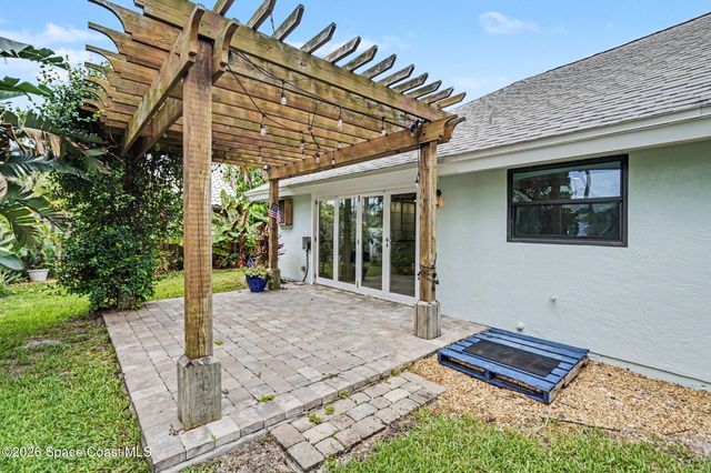 115 11th Avenue, Indialantic, FL 32903