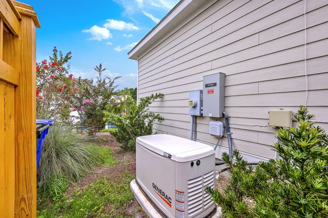 1695 Sparkleberry Lane, Johns Island, SC 29455