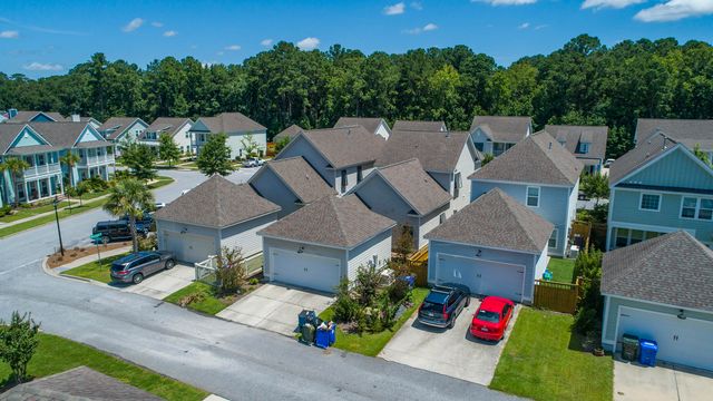 1695 Sparkleberry Lane, Johns Island, SC 29455