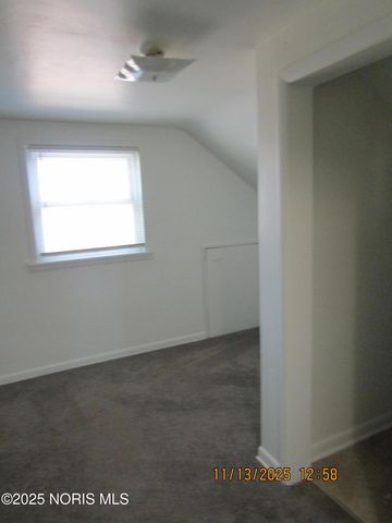 5101 Kitchener Drive, Toledo, OH 43615