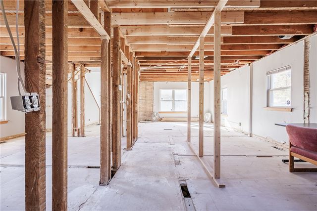 5692 Pittsford Palmyra Road, Pittsford, NY 14534