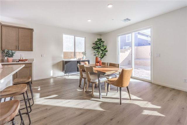 3824 Tropical Zen Avenue, North Las Vegas, NV 89081