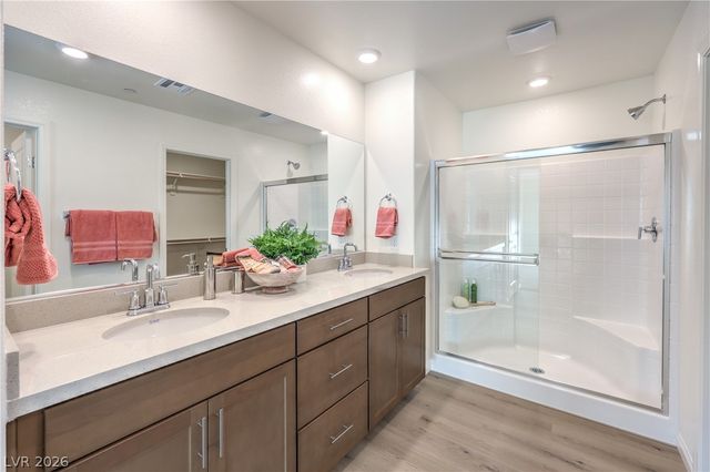 3824 Tropical Zen Avenue, North Las Vegas, NV 89081