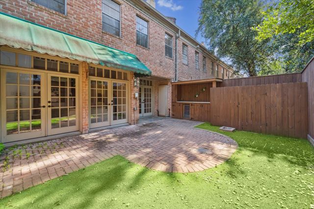 6722 Vanderbilt Street 2, West University Place, TX 77005