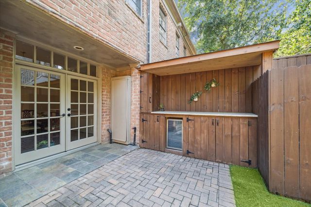 6722 Vanderbilt Street 2, West University Place, TX 77005