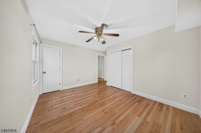 29 Windsor Dr, East Brunswick Twp., NJ 08816