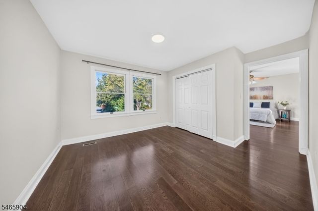 29 Windsor Dr, East Brunswick Twp., NJ 08816