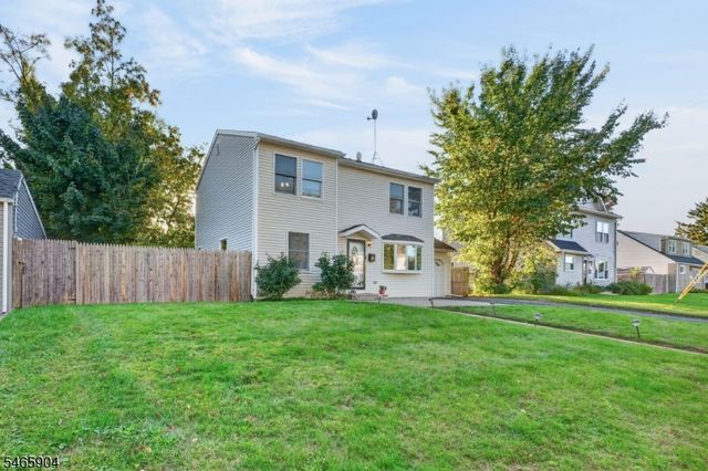 29 Windsor Dr, East Brunswick Twp., NJ 08816