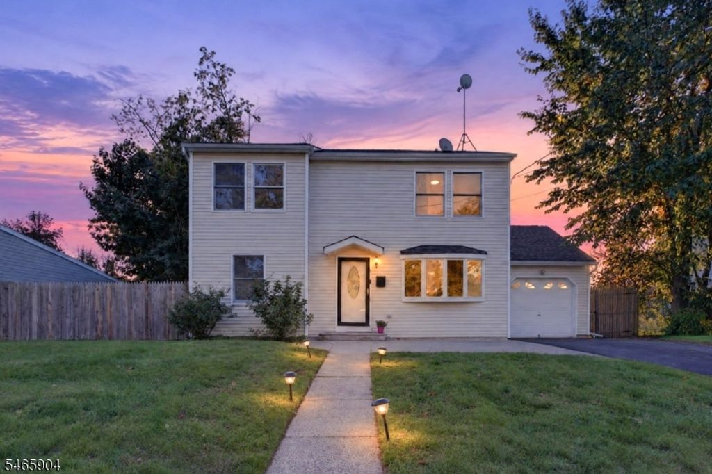29 Windsor Dr, East Brunswick Twp., NJ 08816 — exterior