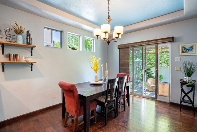 1927 S Clover Dr, Greenacres, WA 99016