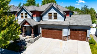 1927 S Clover Dr, Greenacres, WA 99016