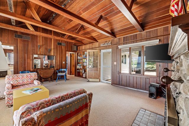 8432 S Dunns Farm Road, Kasson Twp, MI 49664