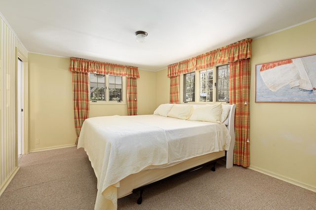 8432 S Dunns Farm Road, Kasson Twp, MI 49664