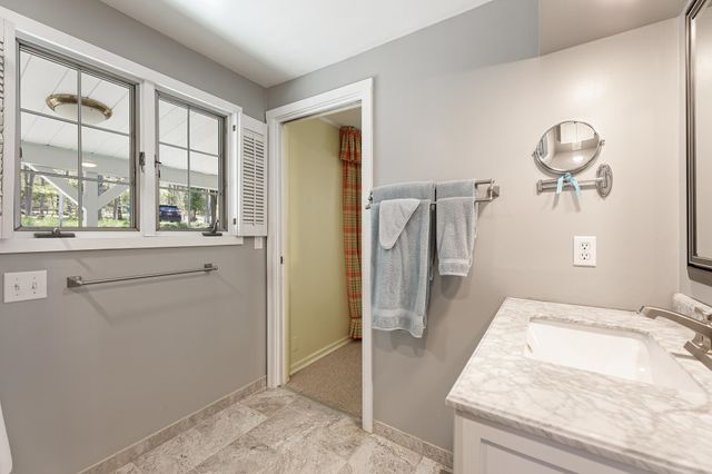 8432 S Dunns Farm Road, Kasson Twp, MI 49664