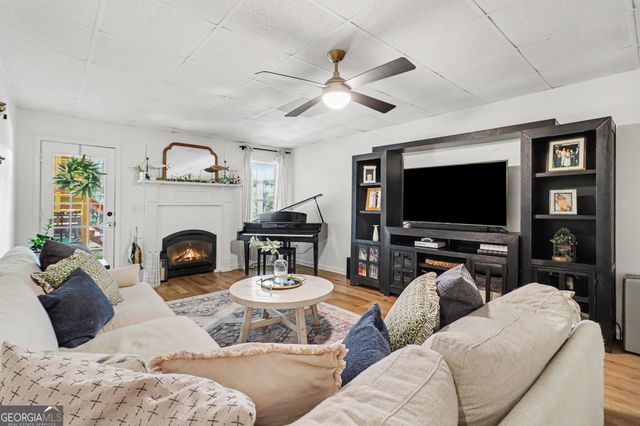 80 Bay Drive, Newnan, GA 30263