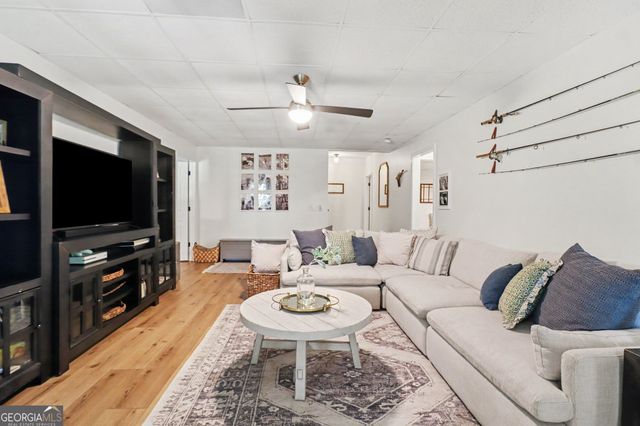 80 Bay Drive, Newnan, GA 30263