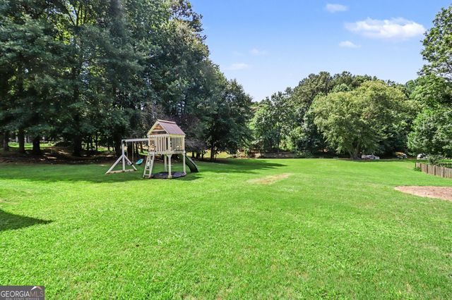 80 Bay Drive, Newnan, GA 30263