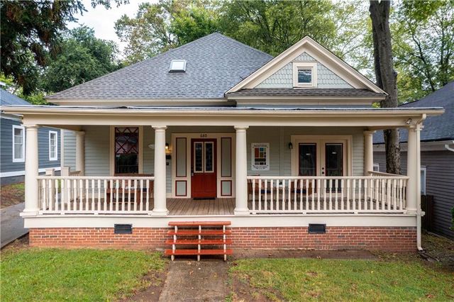 680 Grady SW Place, Atlanta, GA 30310