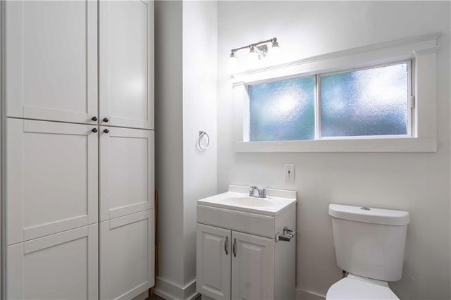 680 Grady SW Place, Atlanta, GA 30310