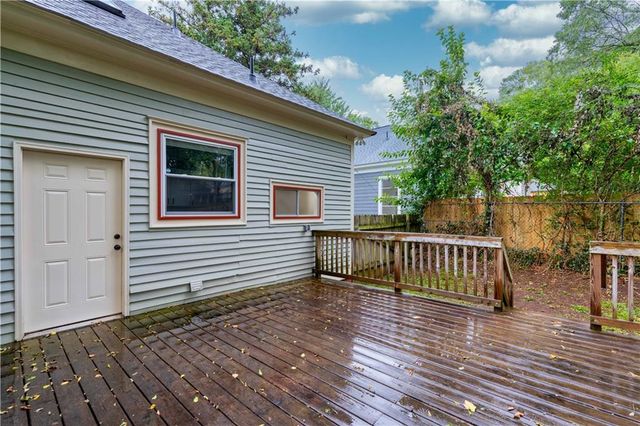 680 Grady SW Place, Atlanta, GA 30310