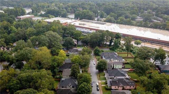 680 Grady SW Place, Atlanta, GA 30310