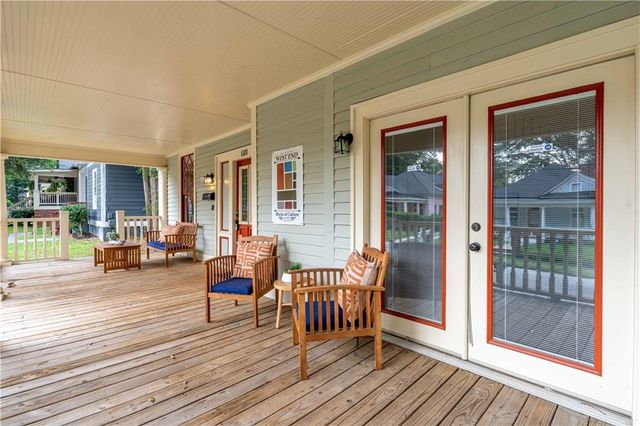 680 Grady SW Place, Atlanta, GA 30310