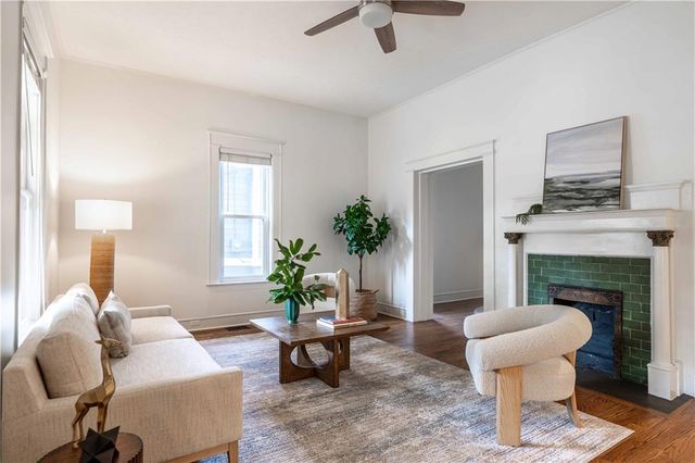 680 Grady SW Place, Atlanta, GA 30310