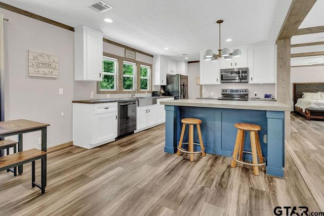 20143 C County Road 450, Lindale, TX 75771