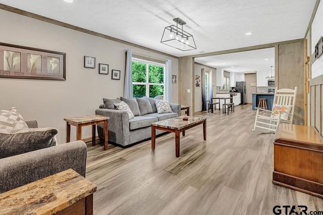 20143 C County Road 450, Lindale, TX 75771