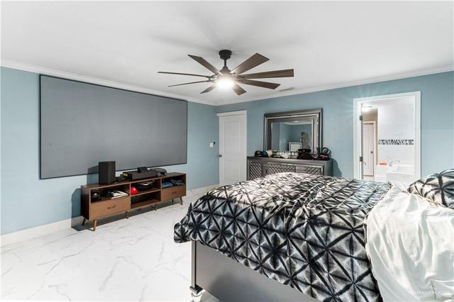 1101 Greenbriar Avenue, Mission, TX 78572