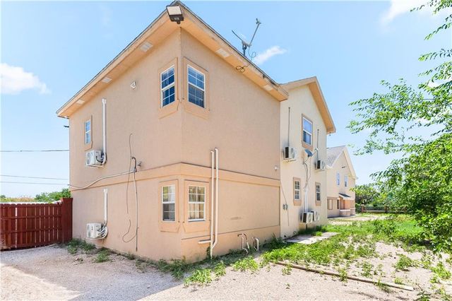 1101 Greenbriar Avenue, Mission, TX 78572