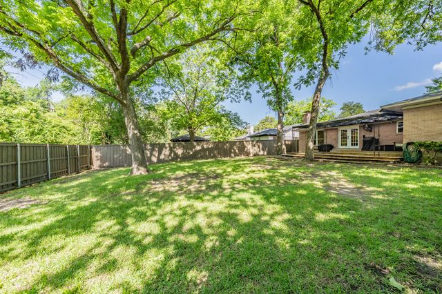 1714 Kiltartan Drive, Dallas, TX 75228