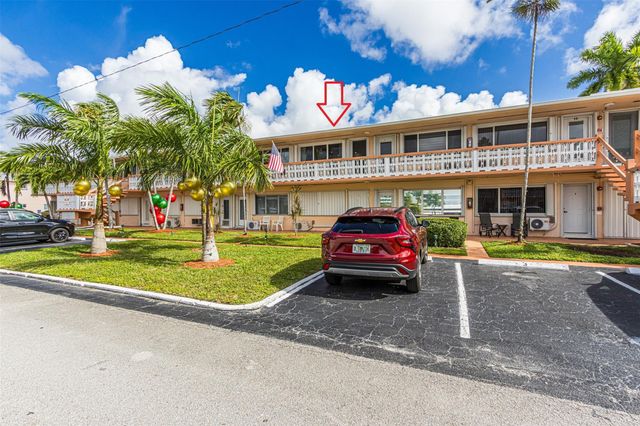 901 SW 11th Ave 16H, Hallandale Beach, FL 33009