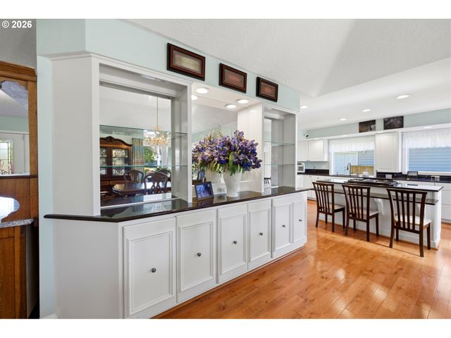 468 PALMER Dr N, Keizer, OR 97303