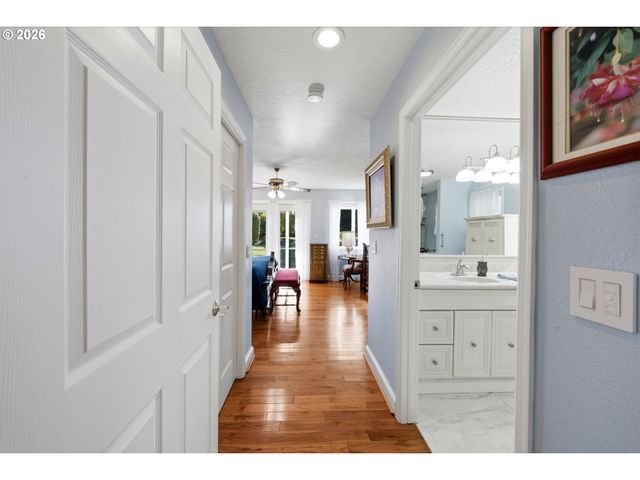 468 PALMER Dr N, Keizer, OR 97303